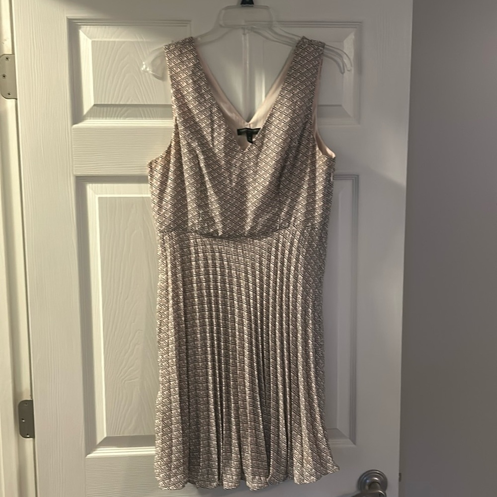 Silk pink Banana Republic size 8P dress